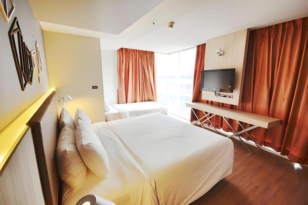 בנגקוק The Heritage Silom Hotel מראה חיצוני תמונה